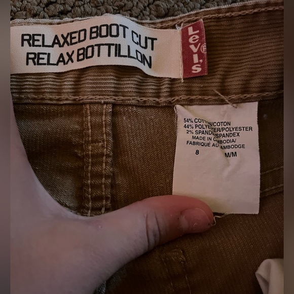 Levi’s khaki boot cut jeans - Picture 2 of 3